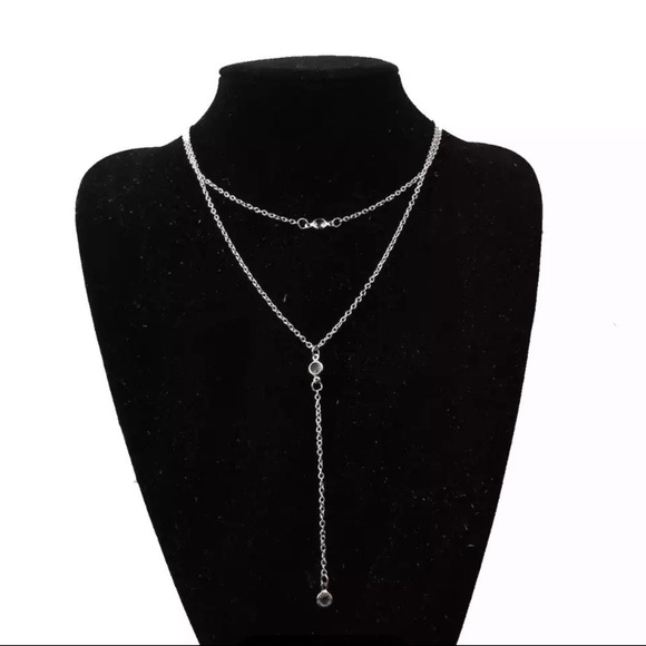 “Evening Romance” Dainty Crystal Layered Necklace - Picture 4 of 8